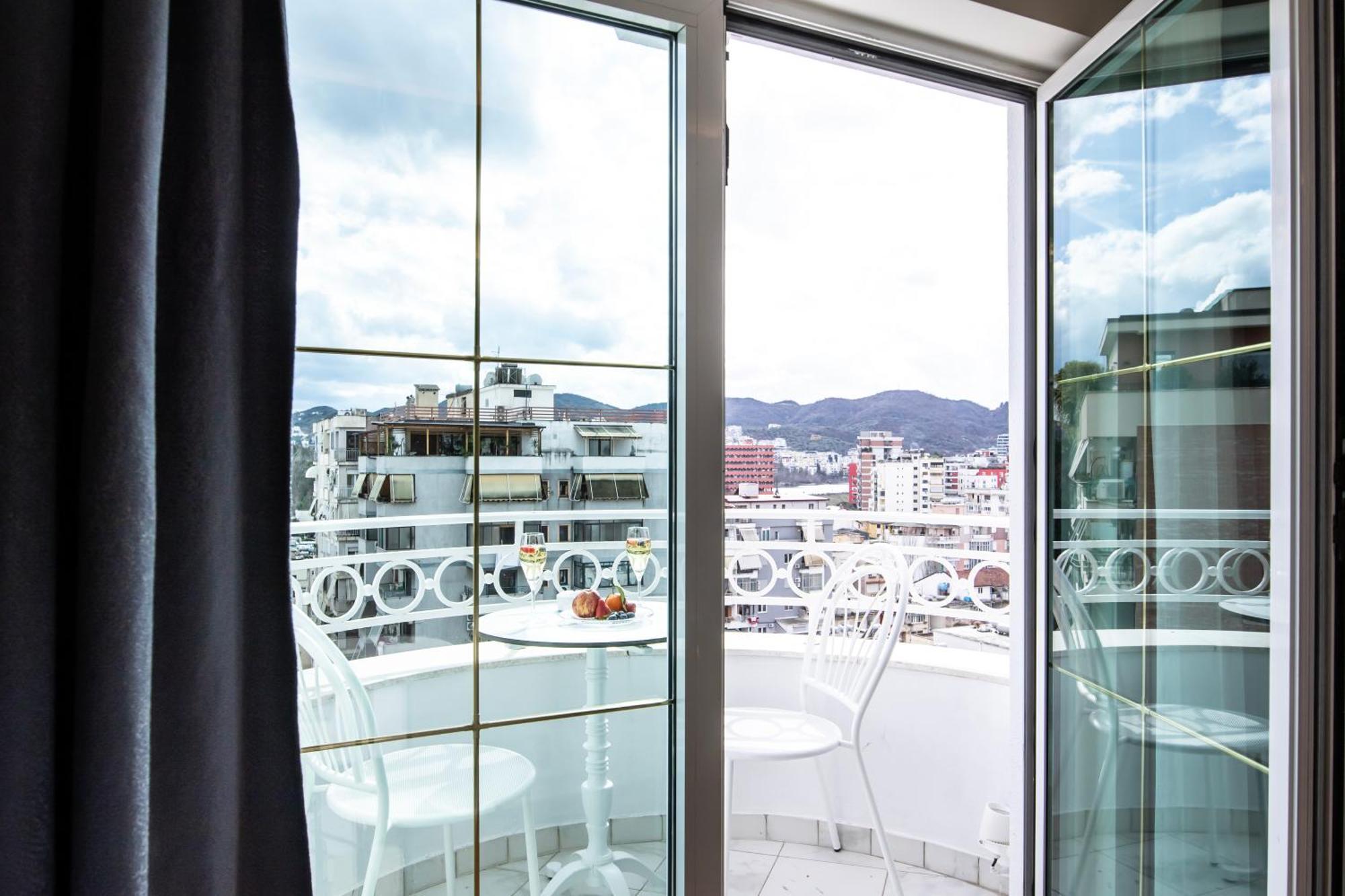 Xheko Imperial Luxury Hotel & Spa ティラナ エクステリア 写真