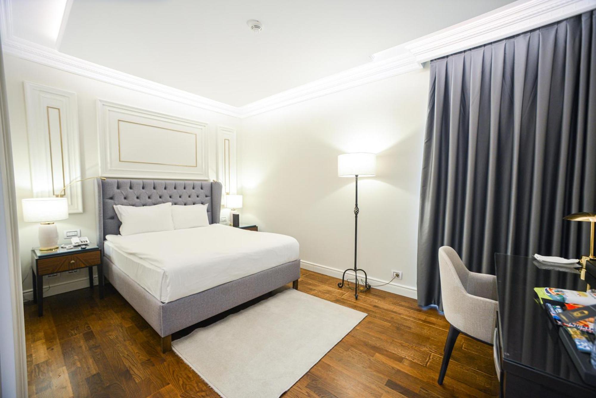 Xheko Imperial Luxury Hotel & Spa ティラナ エクステリア 写真