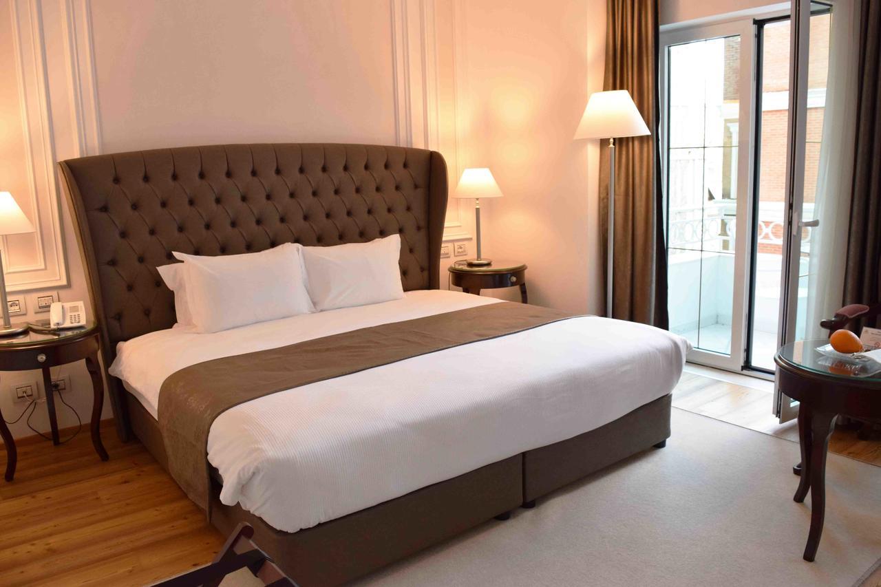 Xheko Imperial Luxury Hotel & Spa ティラナ エクステリア 写真 Deluxe Room