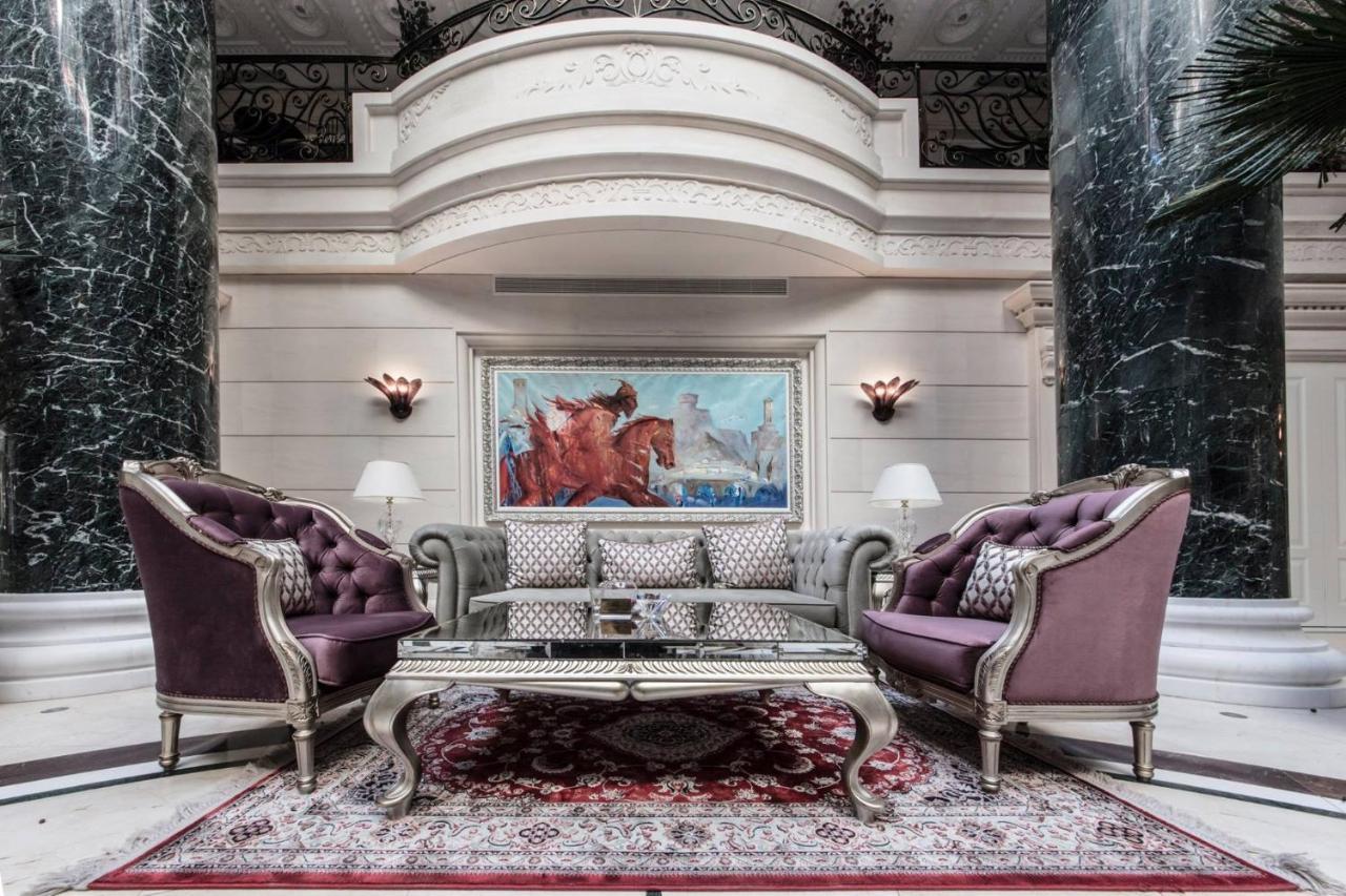 Xheko Imperial Luxury Hotel & Spa ティラナ エクステリア 写真 Interior of the hotel
